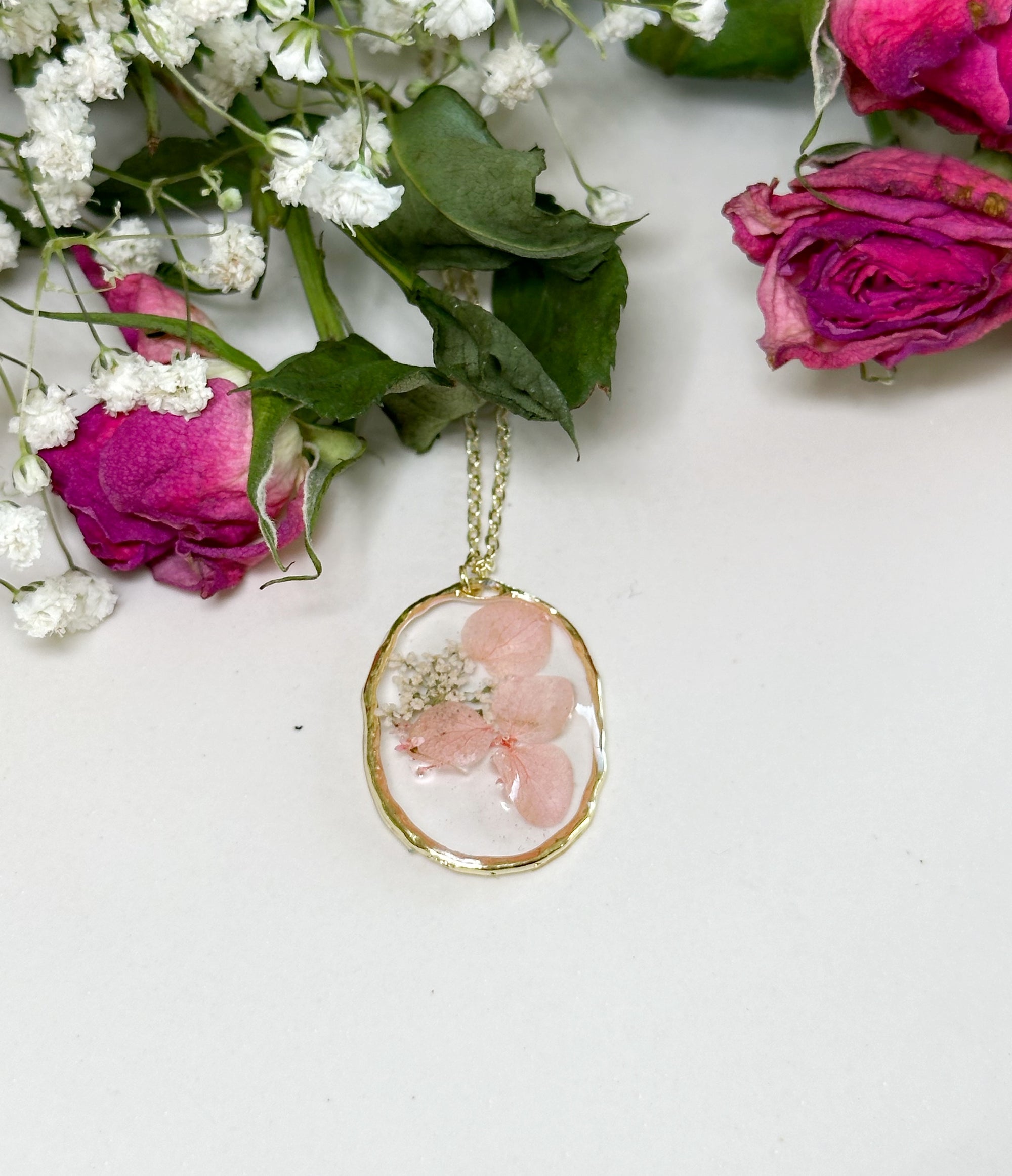 Garden Pink hydrangea necklace